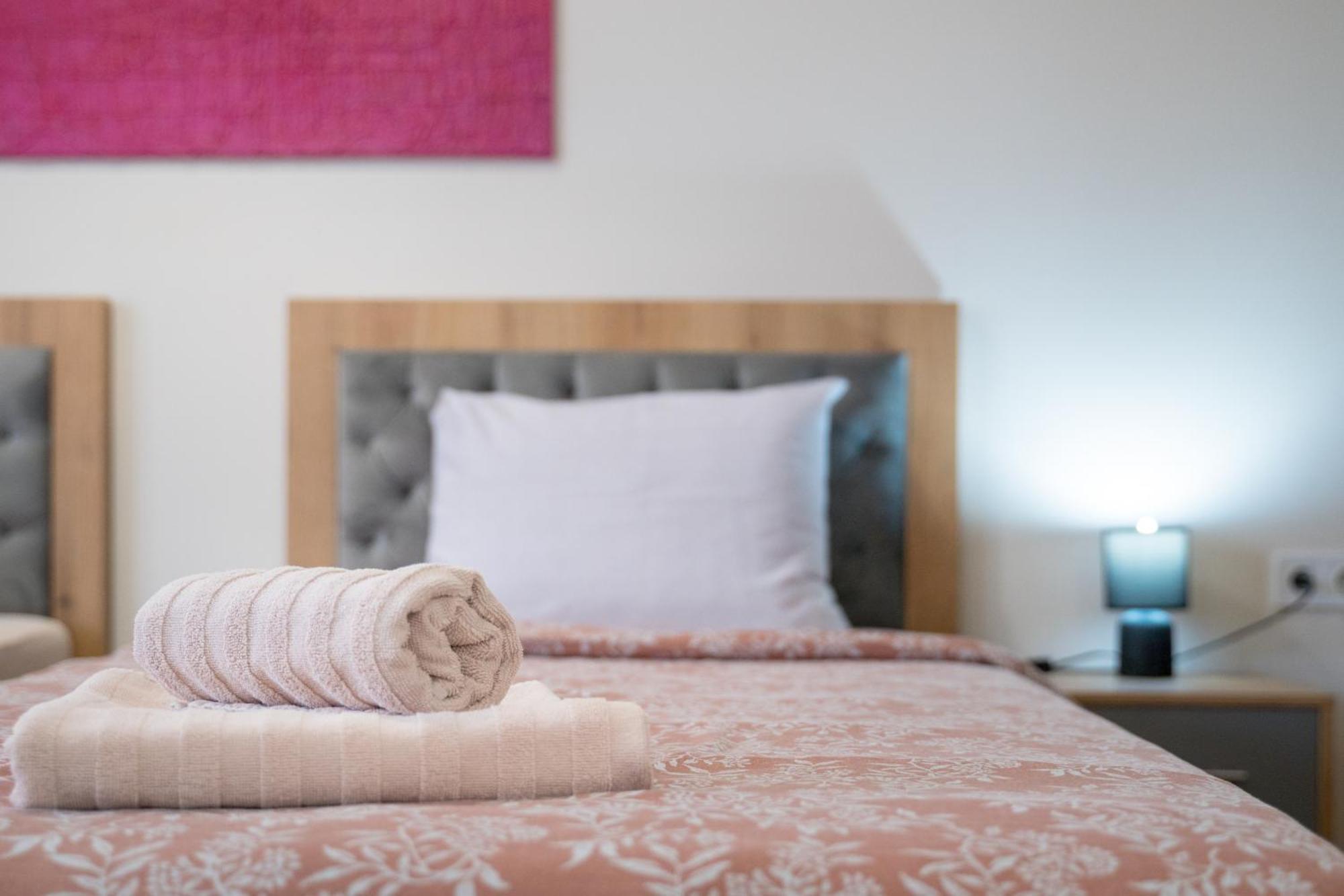 Wow For Rent 2 Bul Montevideo 25a - B Apartment *