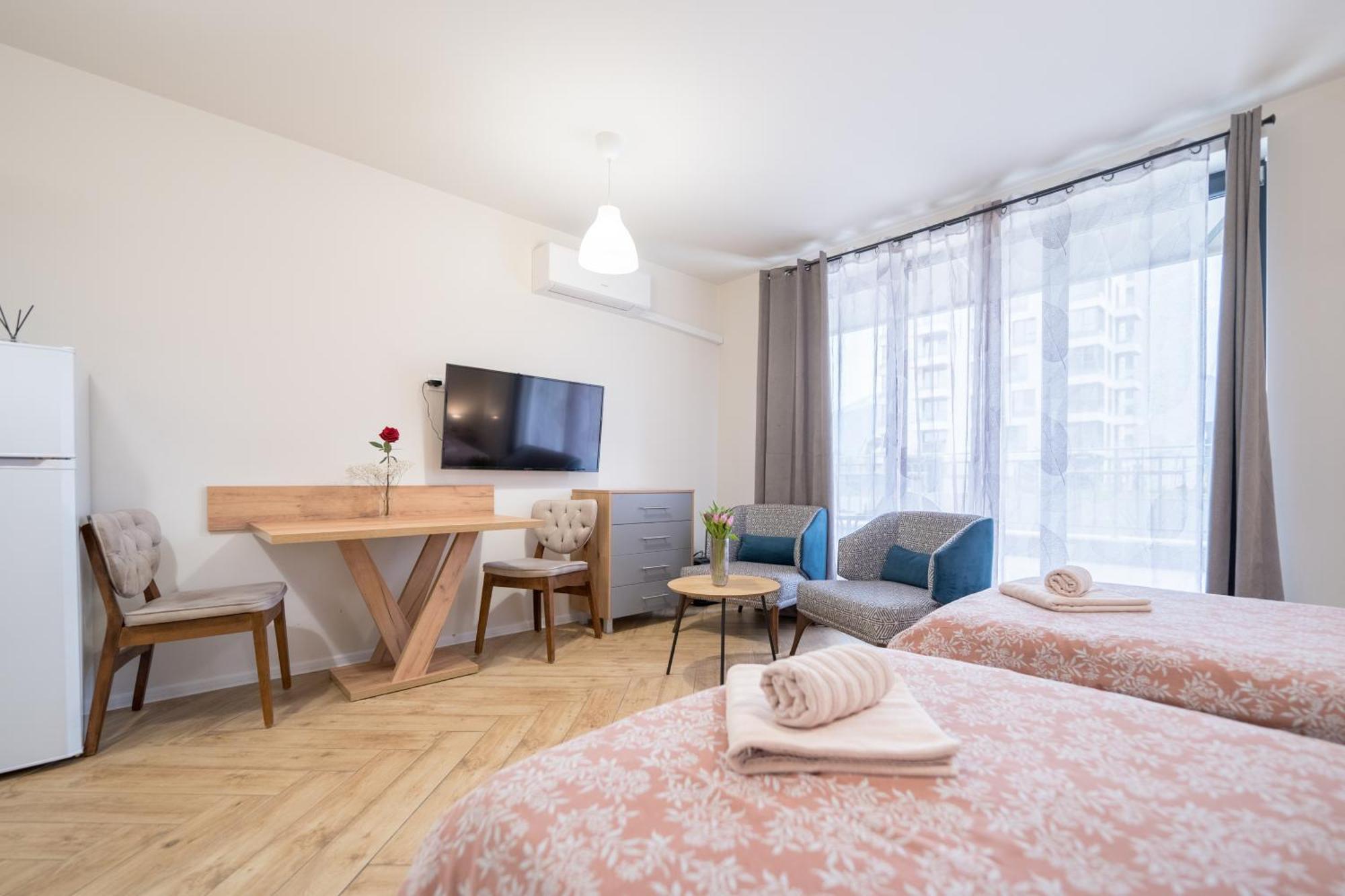 Apartment Wow For Rent 2 Bul Montevideo 25a - B *