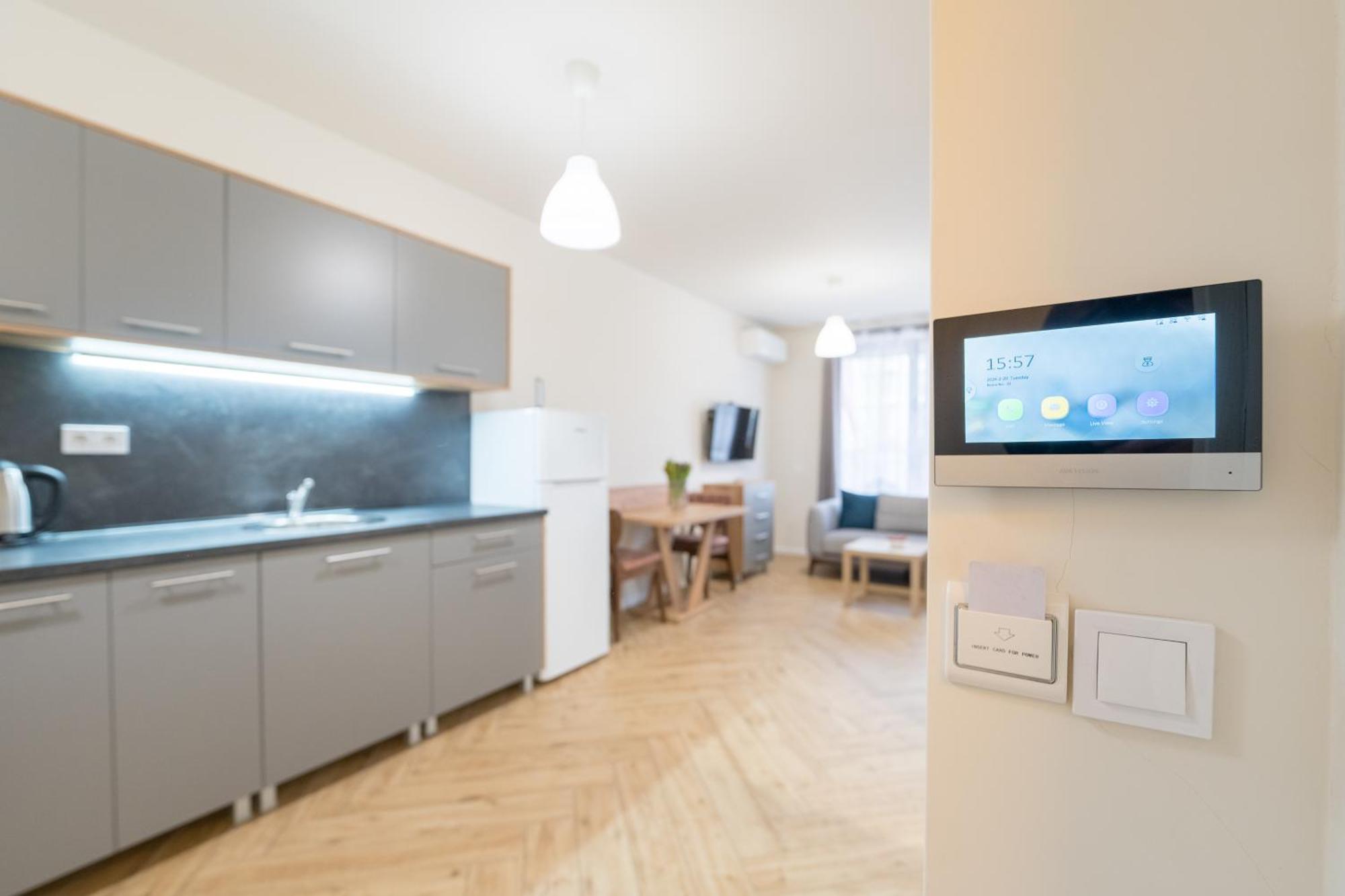 Apartment Wow For Rent 2 Bul Montevideo 25a - B Sofia