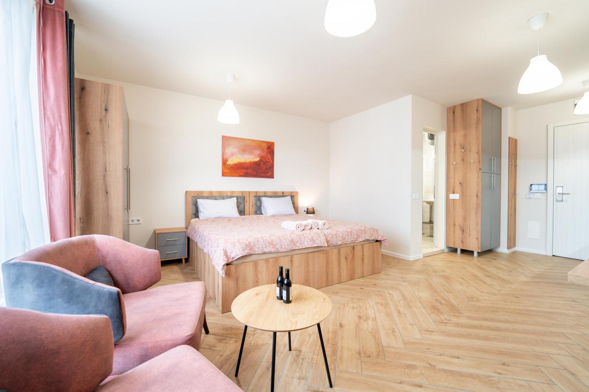 Wow For Rent 2 Bul Montevideo 25a - B *