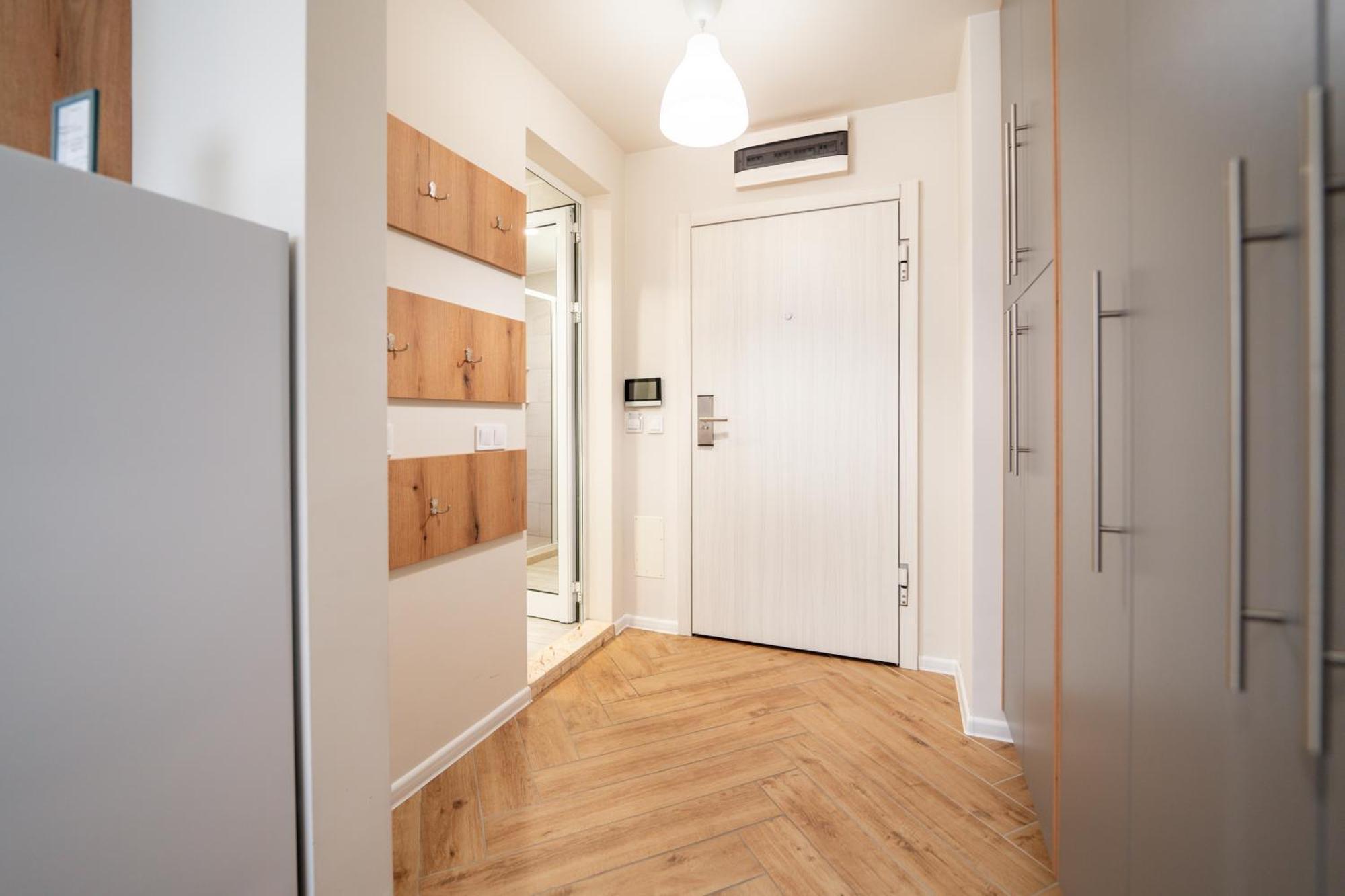 Apartment Wow For Rent 2 Bul Montevideo 25a - B Sofia