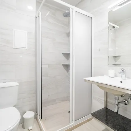 Wow Studios For Rent 2 Bul Montevideo 25A - B Sofia Exterior foto
