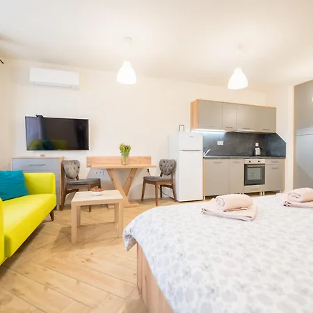 Wow Studios For Rent 2 Bul Montevideo 25A - B Sofia Exterior foto
