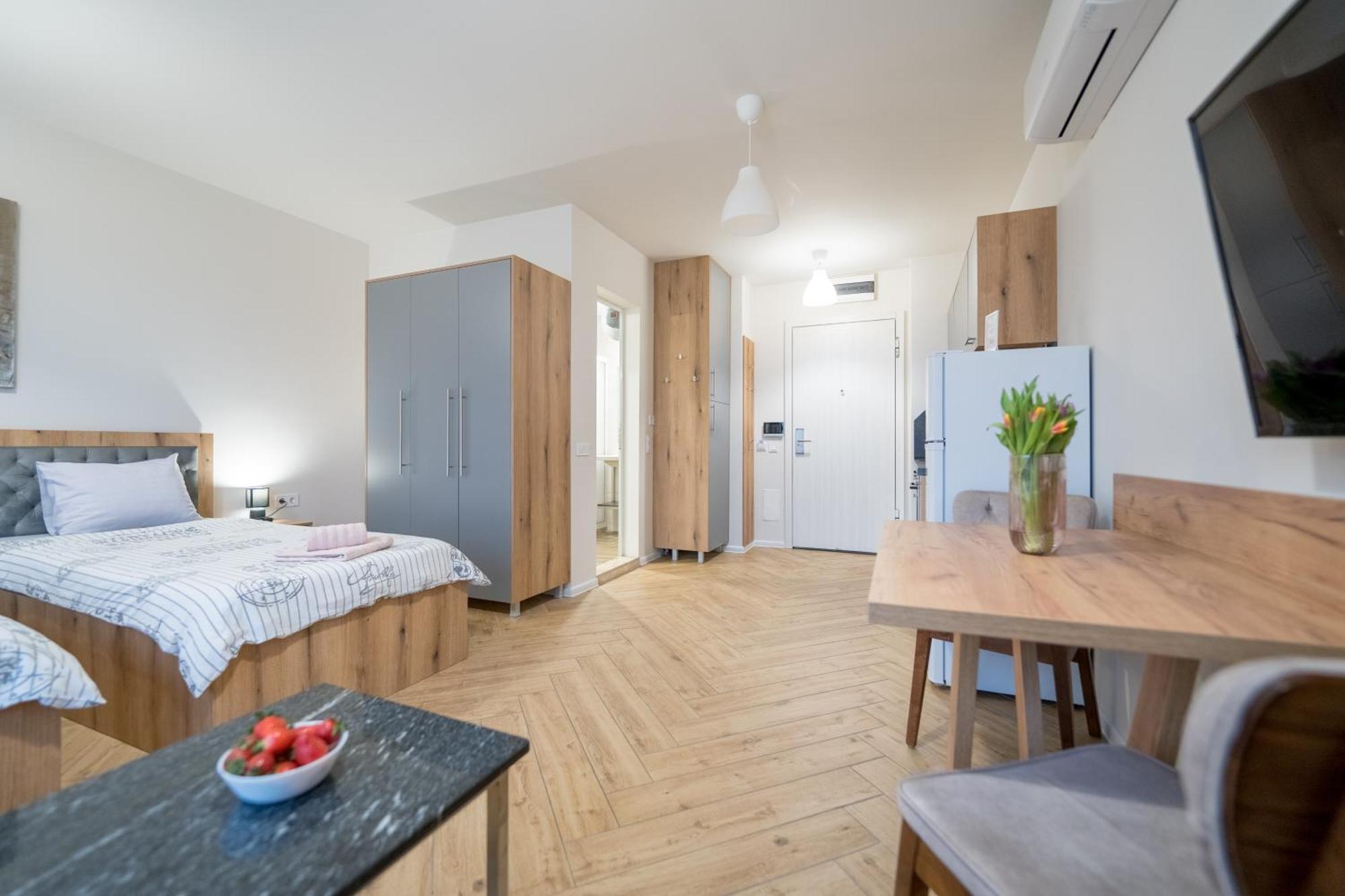 דירה Wow For Rent 2 Bul Montevideo 25a - B *